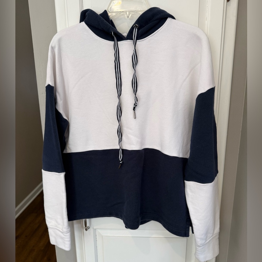 Evereve Navy and White Hoodie